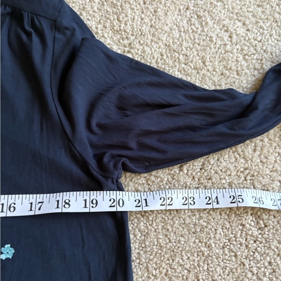 J.Jill Wearever V Neck Floral Tunic Boho Navy Blue Shirred Size Medium tall MT - Picture 14 of 16